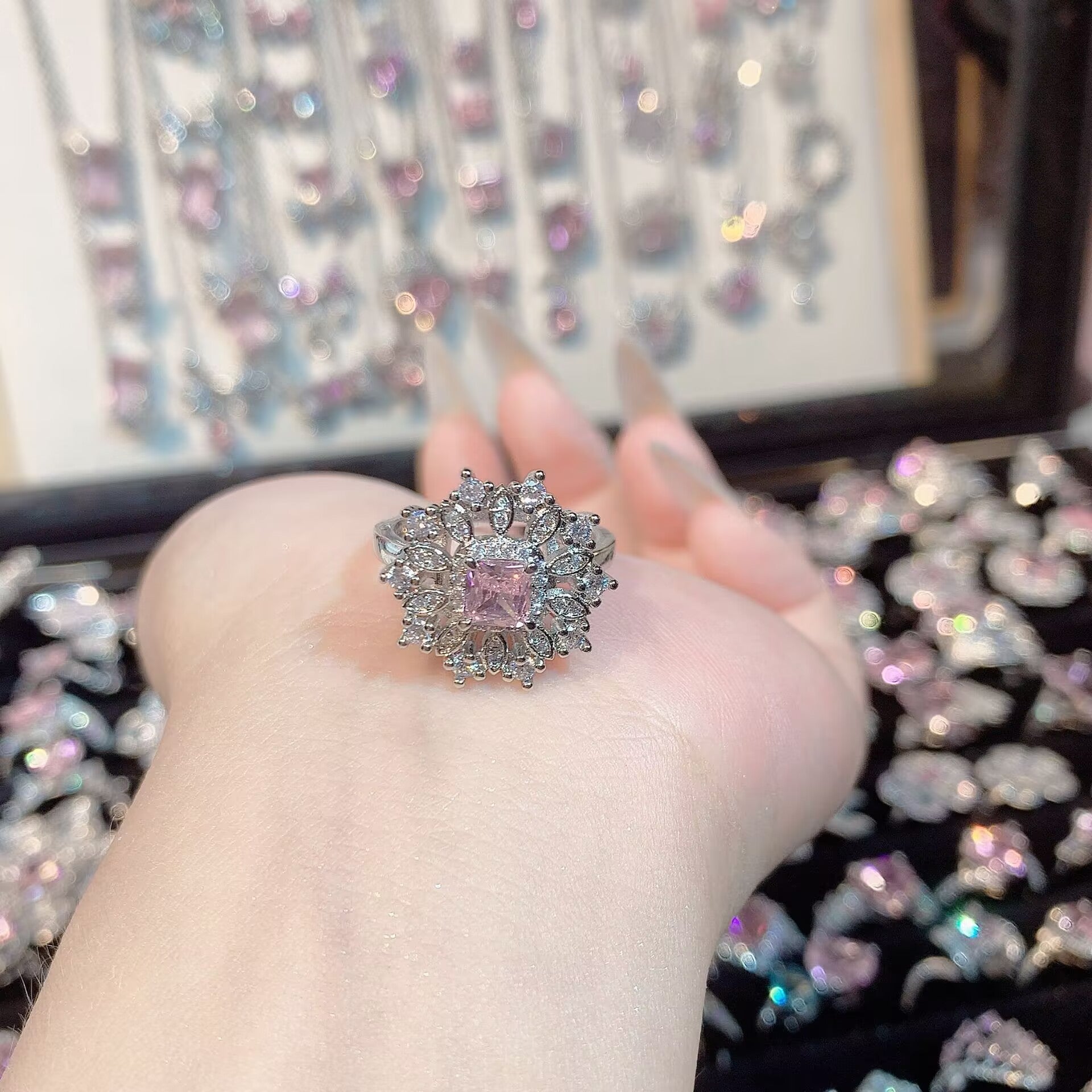 FENG SHUI - 32 Explosive high carbon diamond high quality ultra flash cherry blossom powder zirconium female ring collection advanced design sense ring