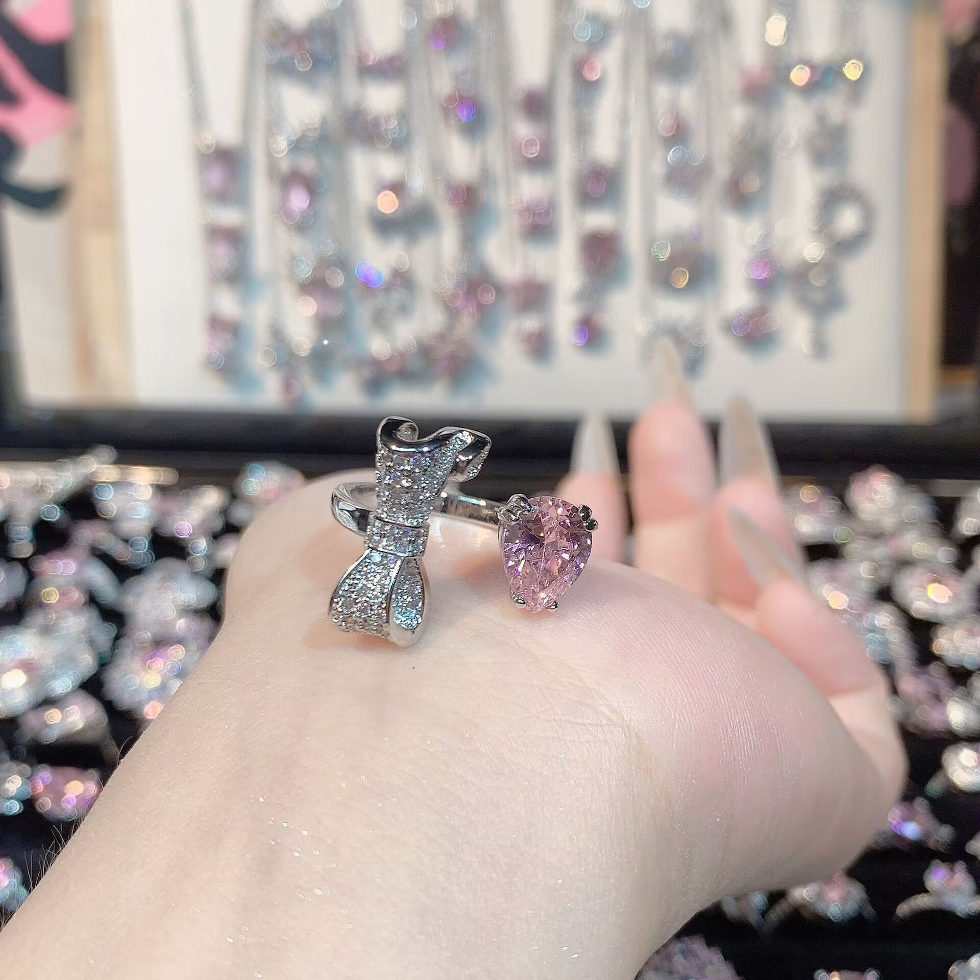 FENG SHUI - 32 Explosive high carbon diamond high quality ultra flash cherry blossom powder zirconium female ring collection advanced design sense ring