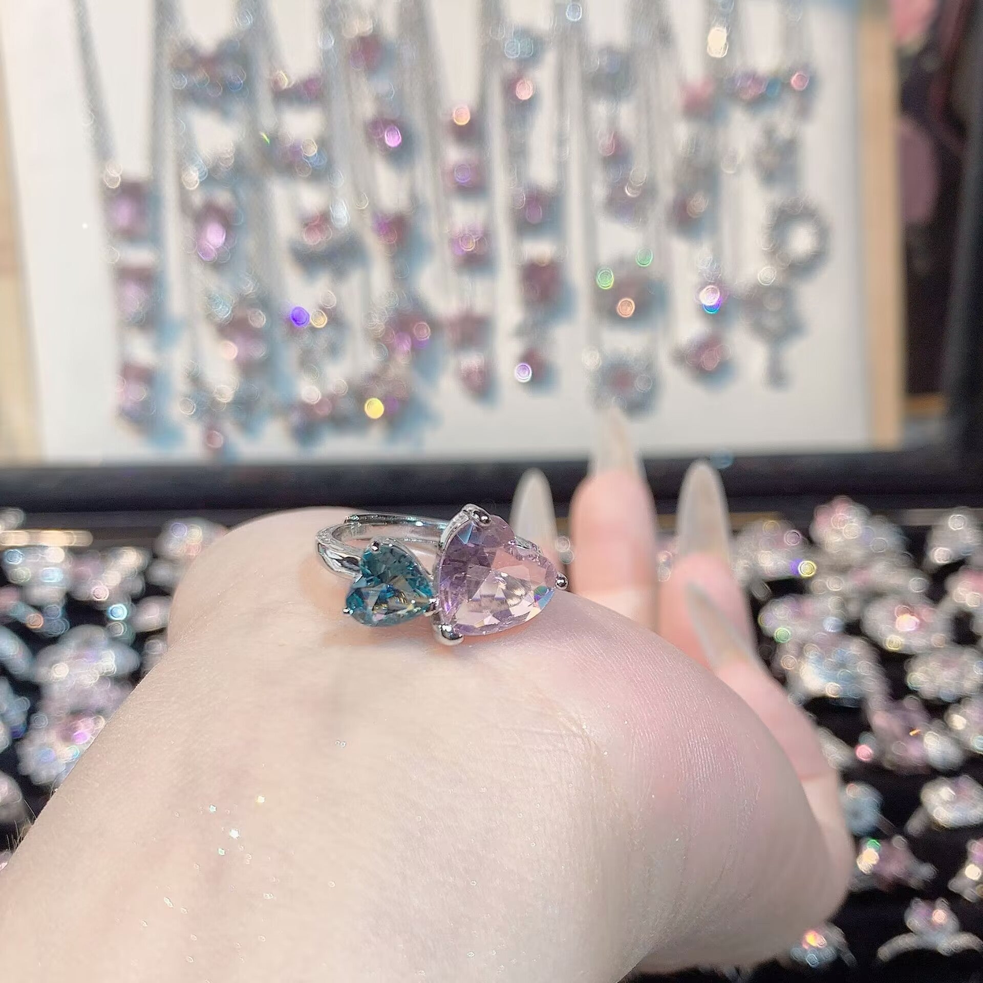 FENG SHUI - 32 Explosive high carbon diamond high quality ultra flash cherry blossom powder zirconium female ring collection advanced design sense ring