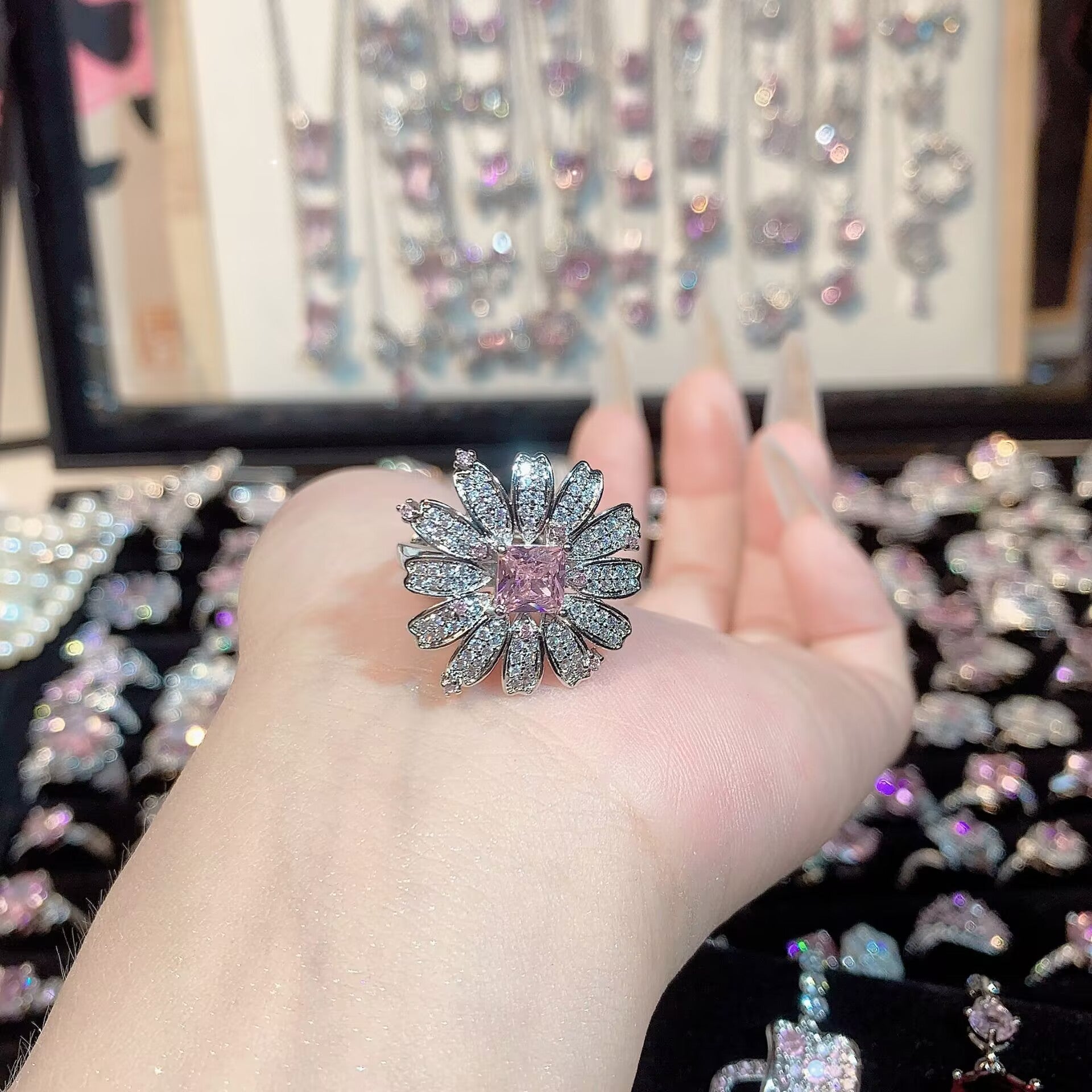 FENG SHUI - 32 Explosive high carbon diamond high quality ultra flash cherry blossom powder zirconium female ring collection advanced design sense ring