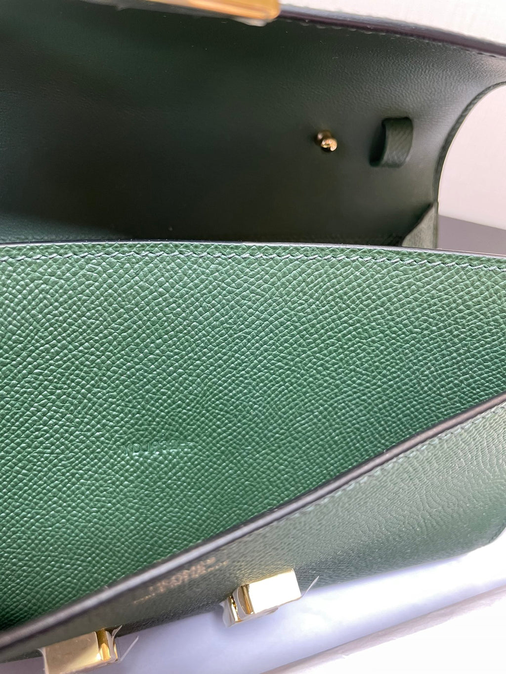 constance to go-epsom