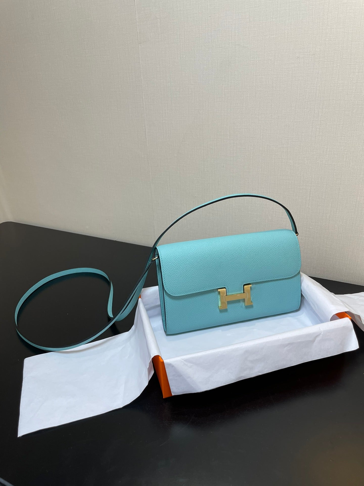 constance to go-epsom