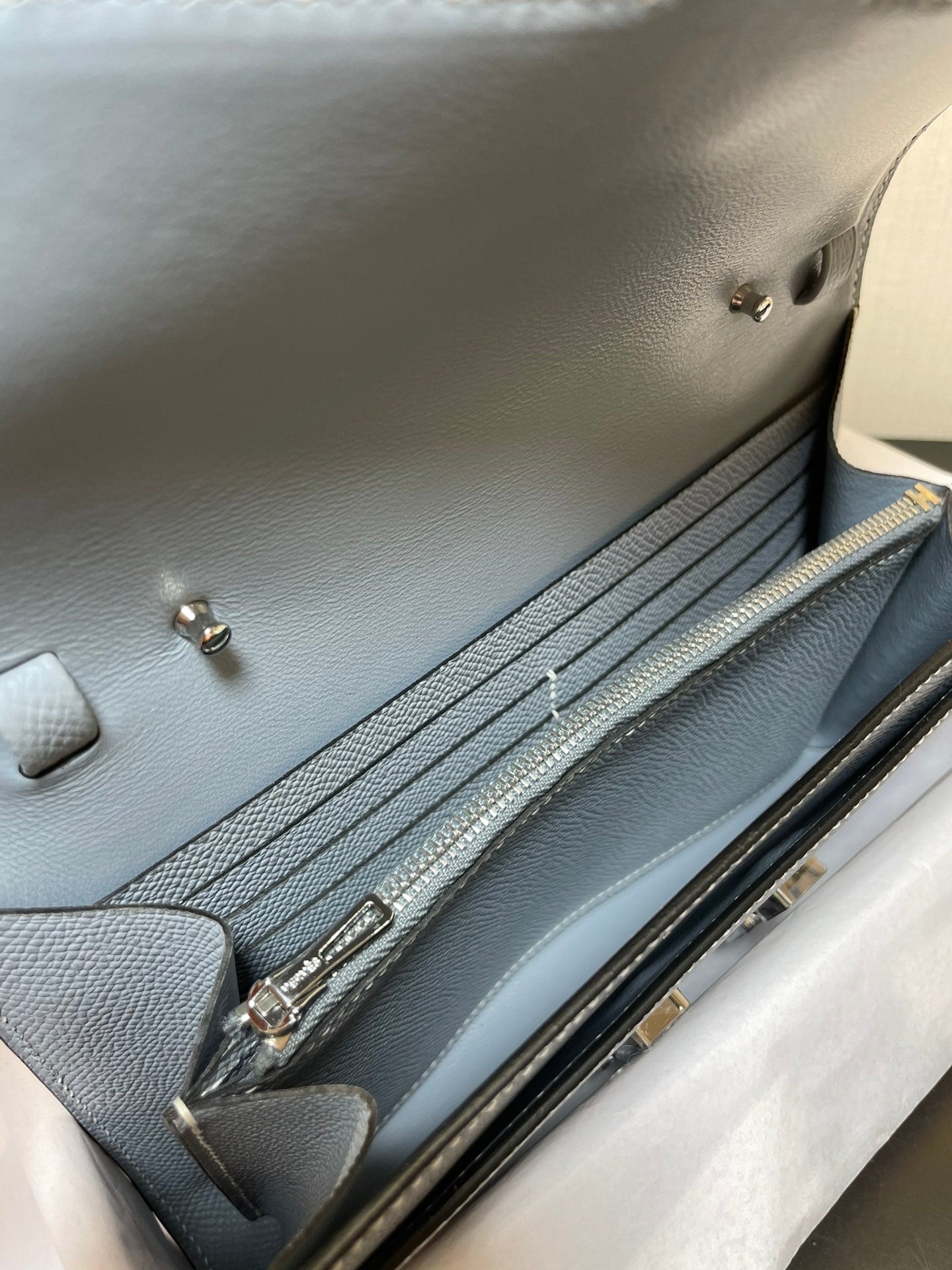 constance to go-epsom