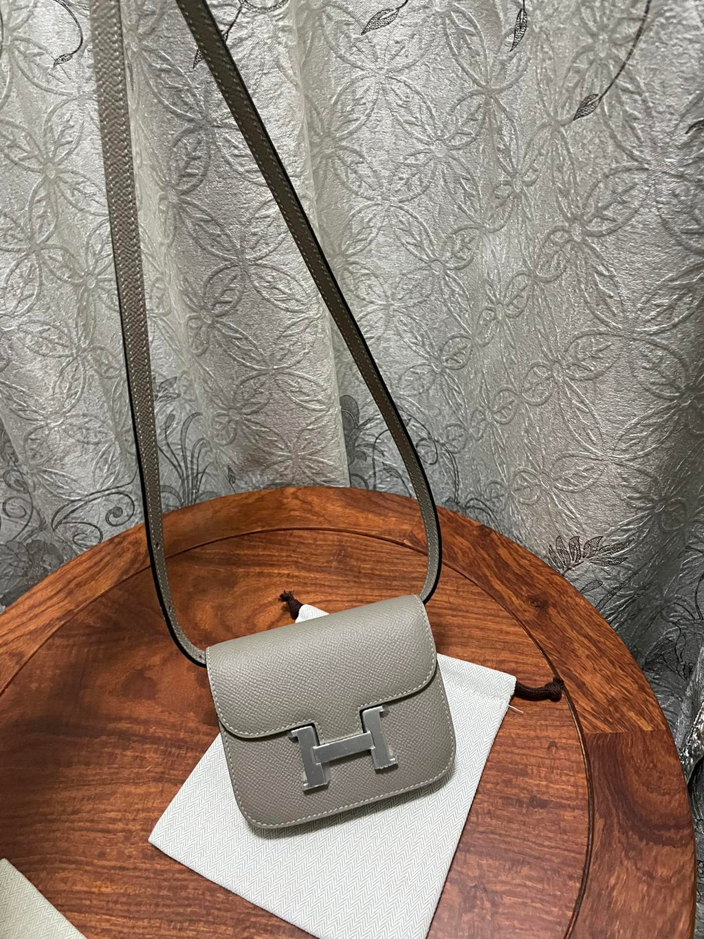 constance slim-epsom