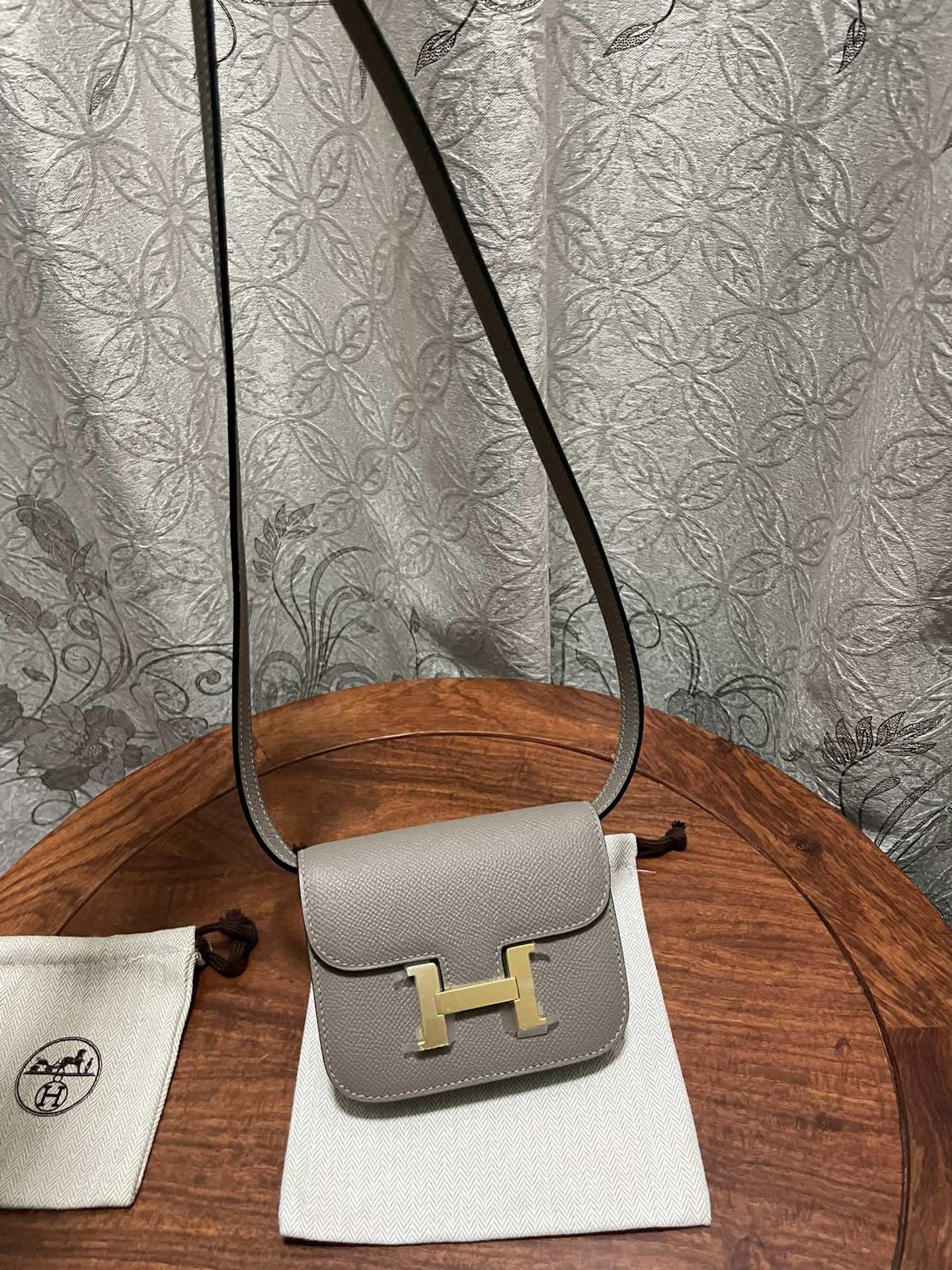 constance slim-epsom