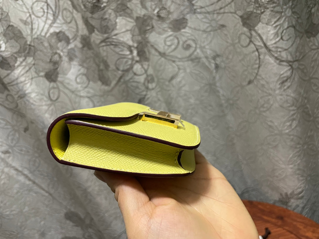 constance slim-epsom