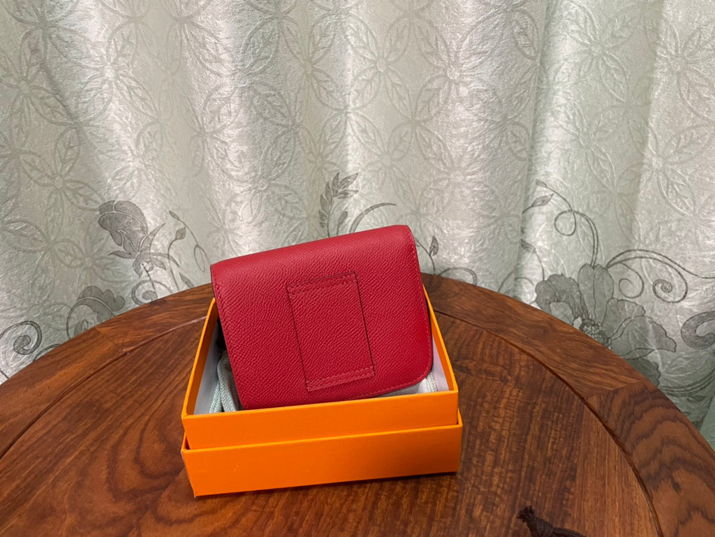 constance slim-epsom