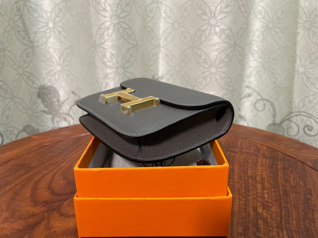 constance slim-epsom