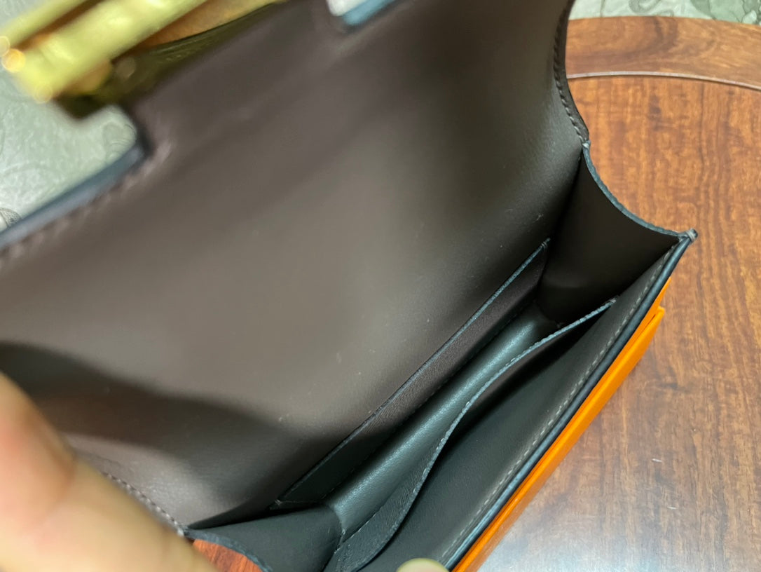 constance slim-epsom