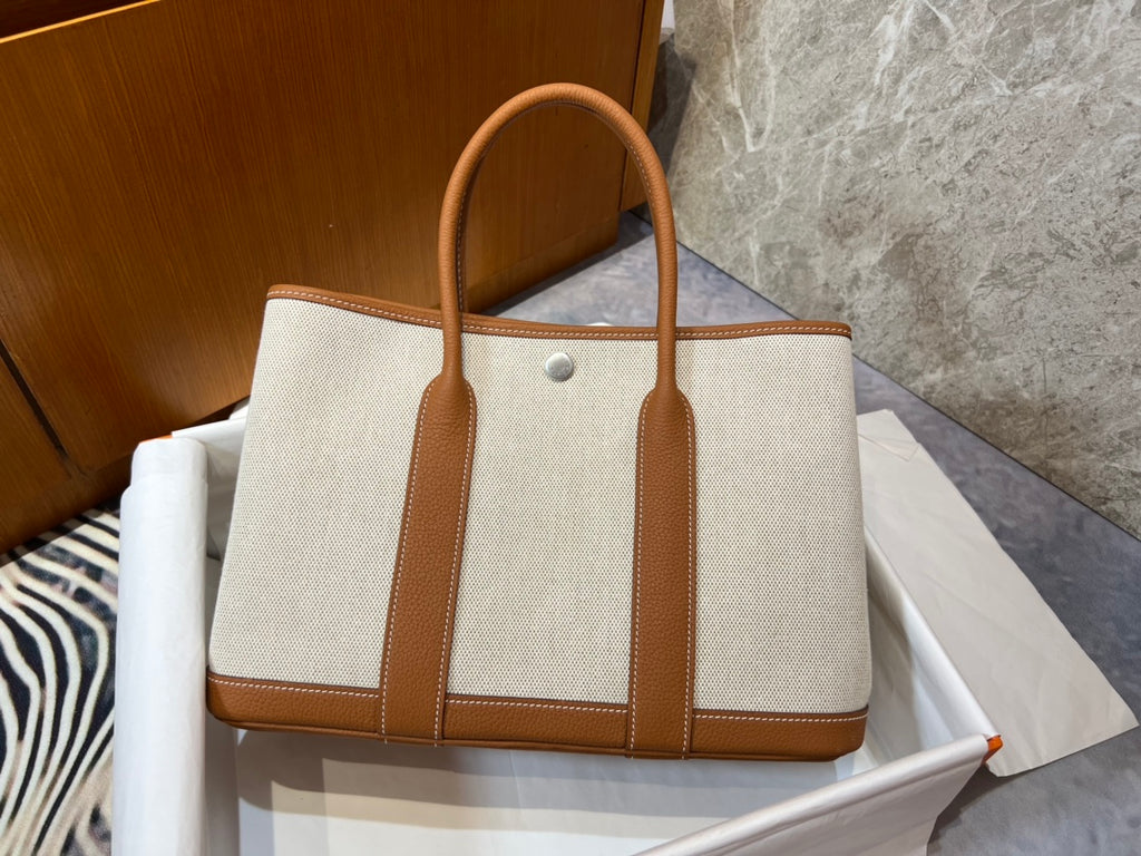 GARDEN-Negonda/Officier