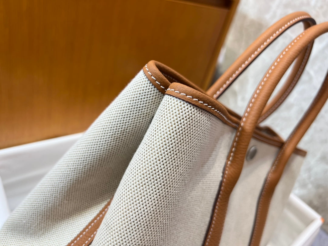 GARDEN-Negonda/Officier