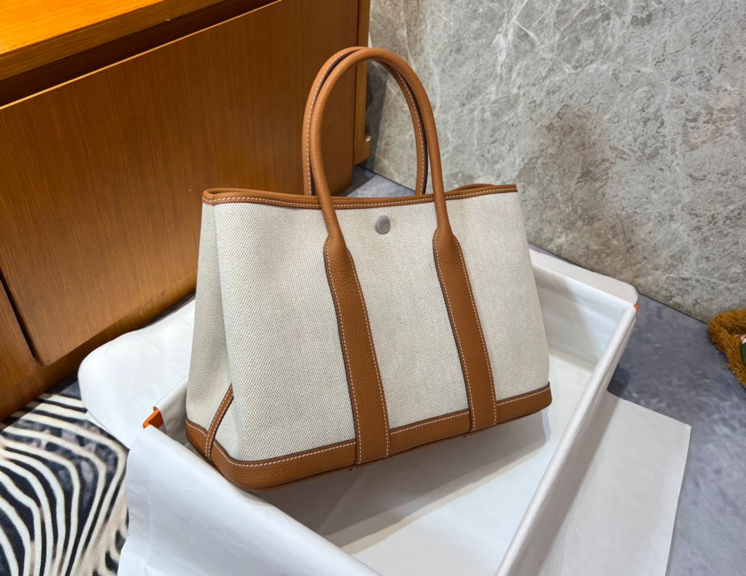 GARDEN-Negonda/Officier