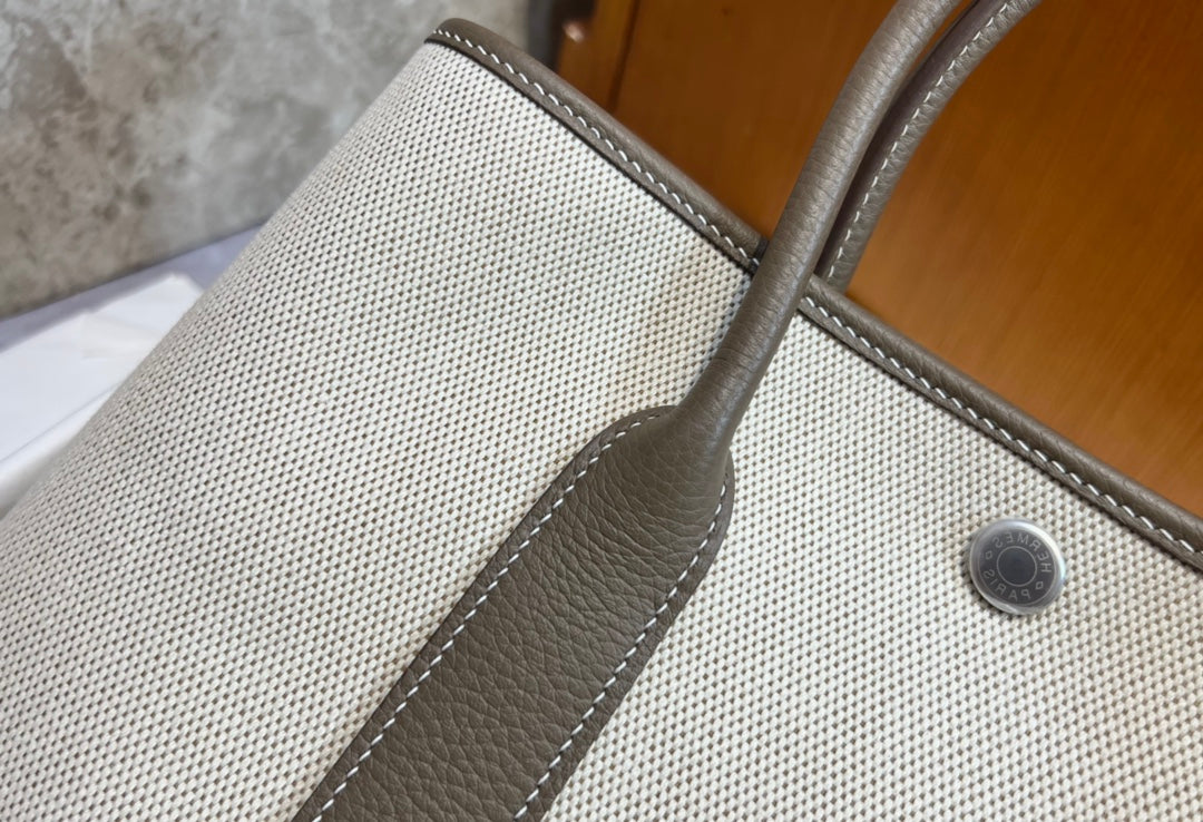 GARDEN-Negonda/Officier