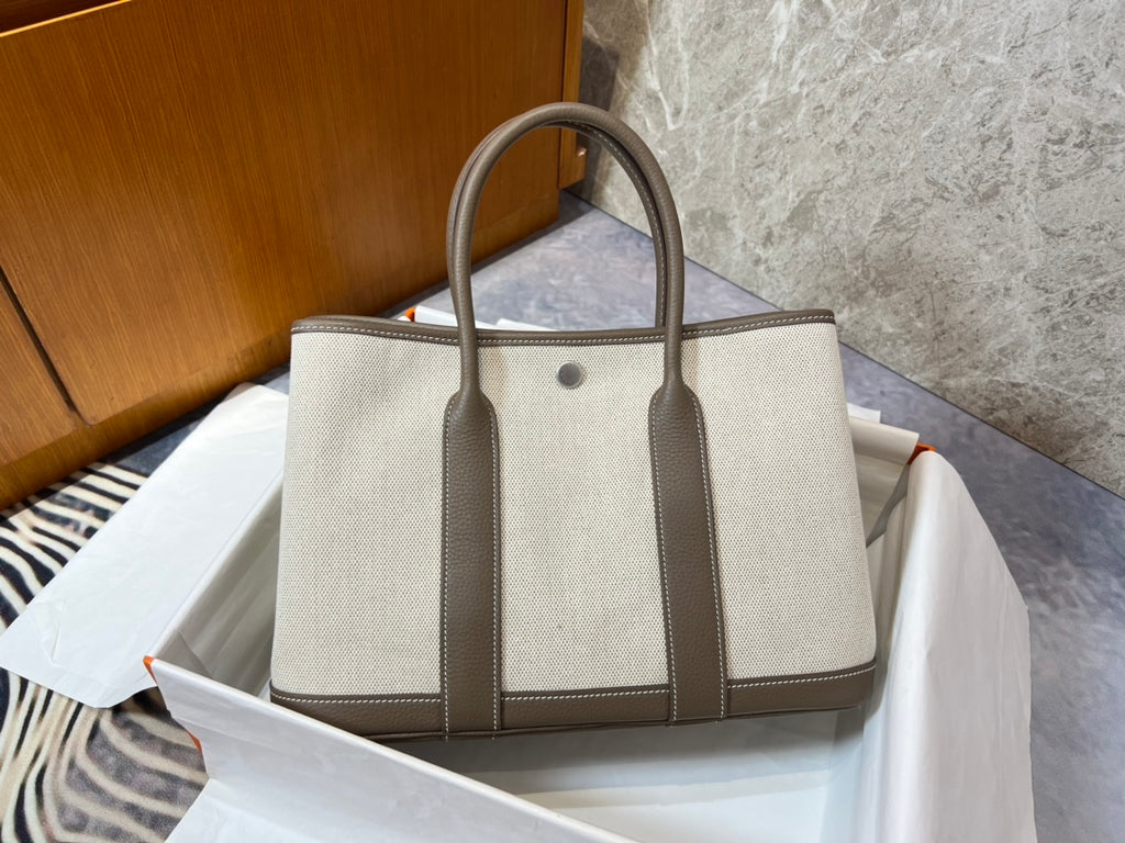 GARDEN-Negonda/Officier