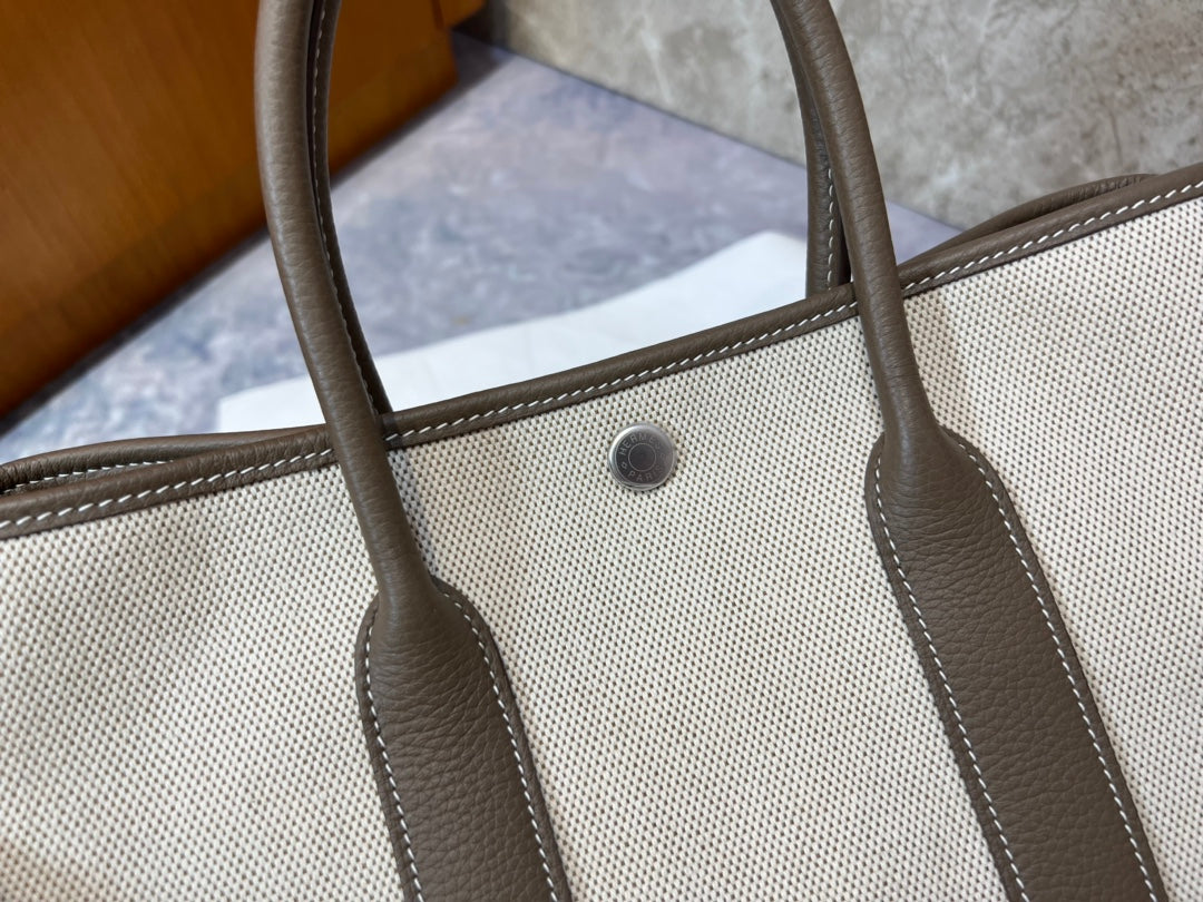 GARDEN-Negonda/Officier