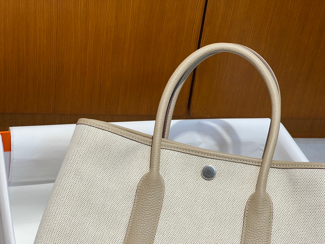 GARDEN-Negonda/Officier