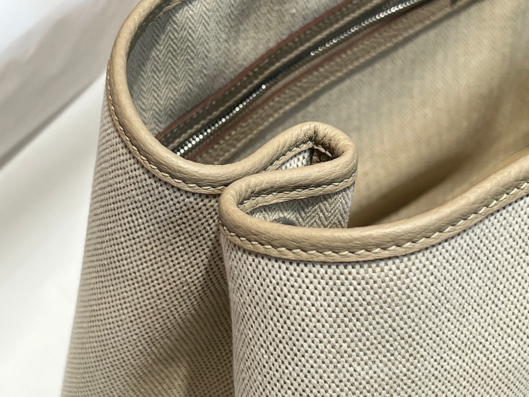 GARDEN-Negonda/Officier