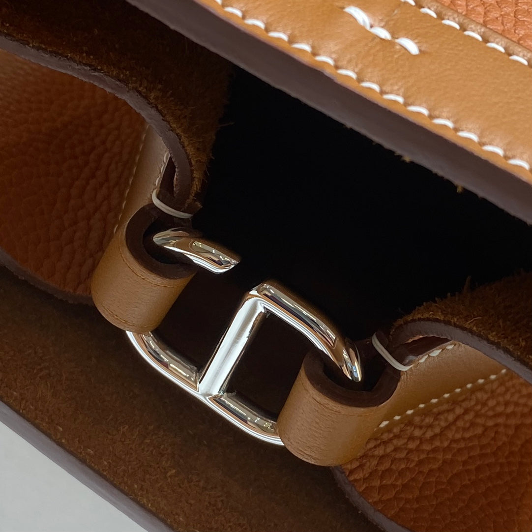 loop-Taurillon Clemence