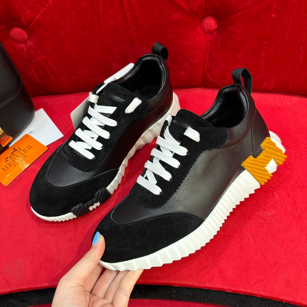 H bouncing sneaker sneakers