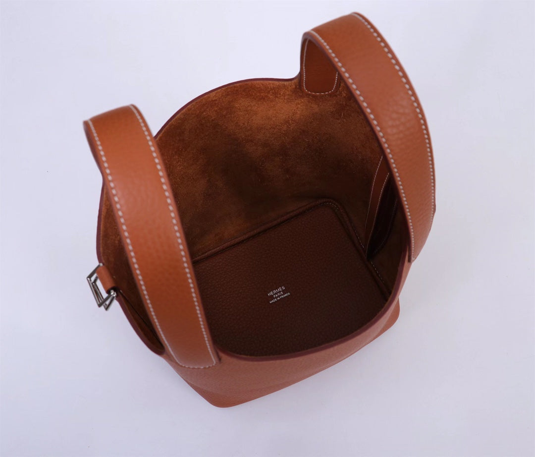 picotin-Taurillon Clemence