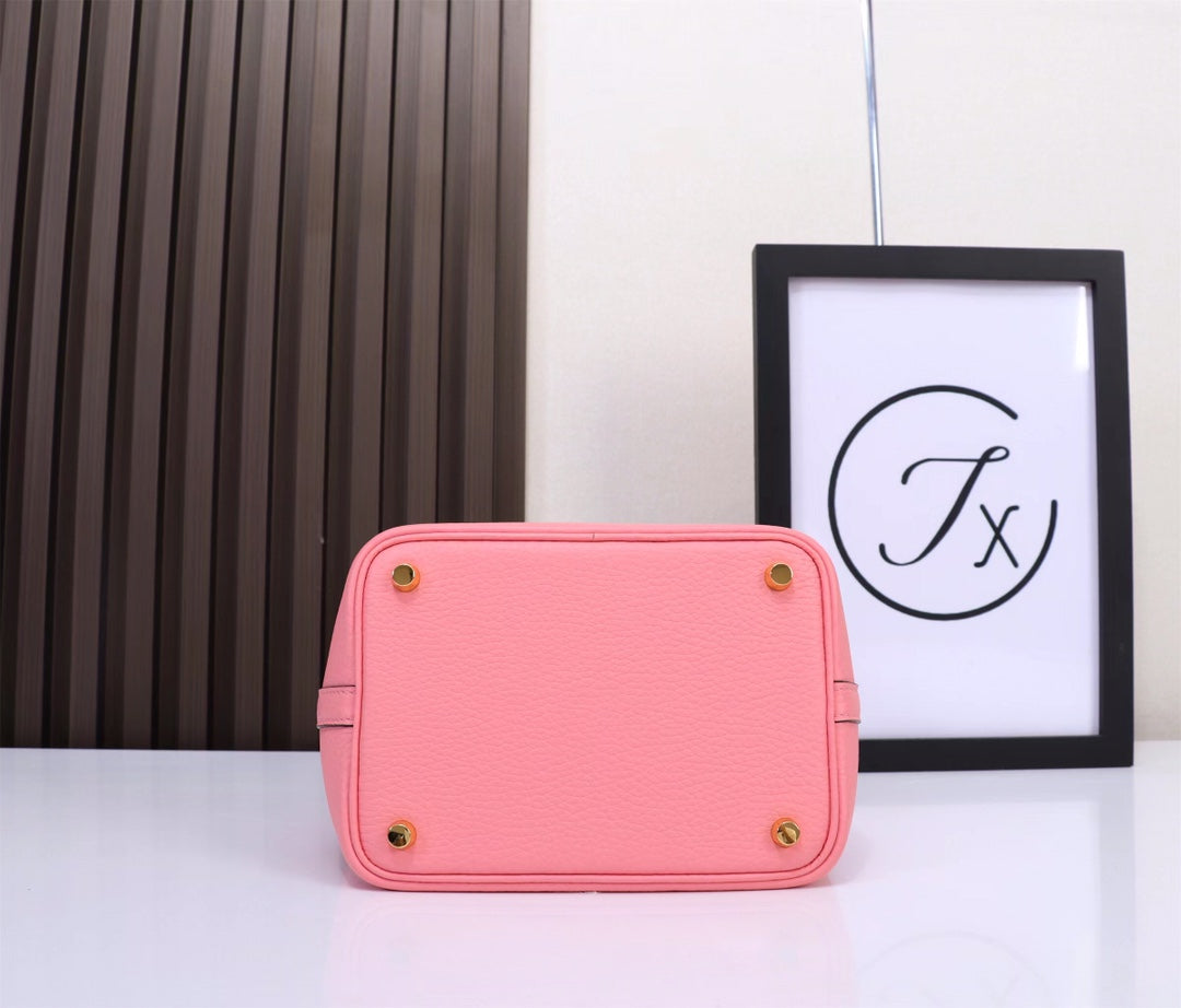 picotin-Taurillon Clemence