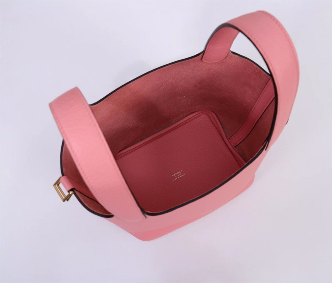 picotin-Taurillon Clemence