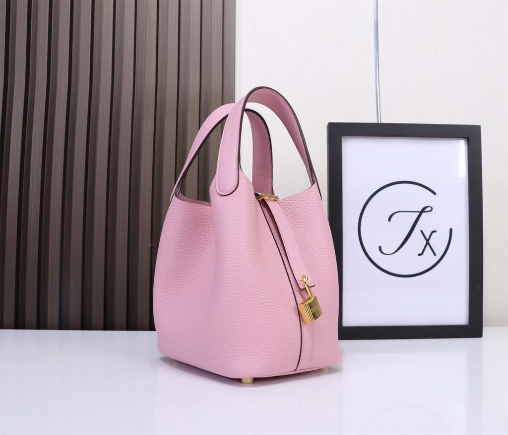 picotin-Taurillon Clemence