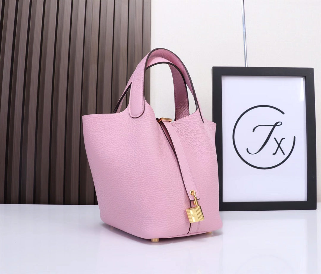 picotin-Taurillon Clemence