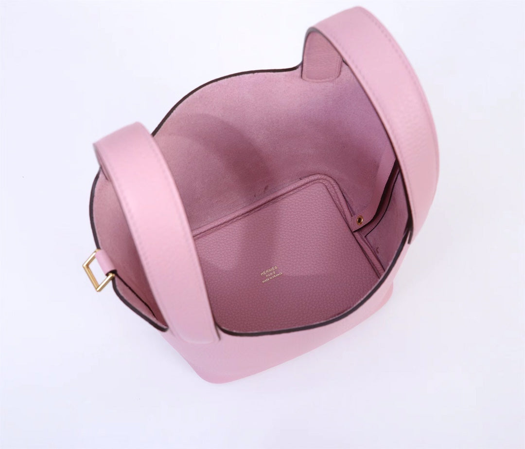 picotin-Taurillon Clemence