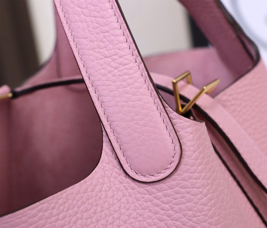 picotin-Taurillon Clemence