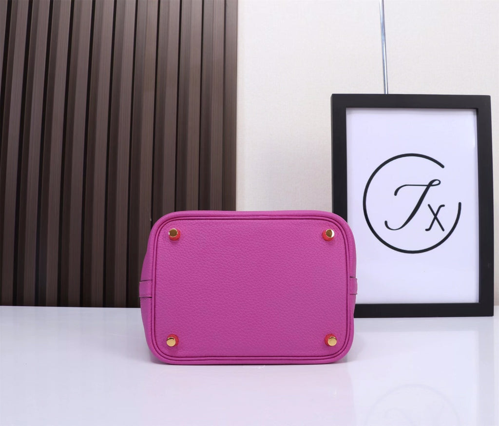 picotin-Taurillon Clemence