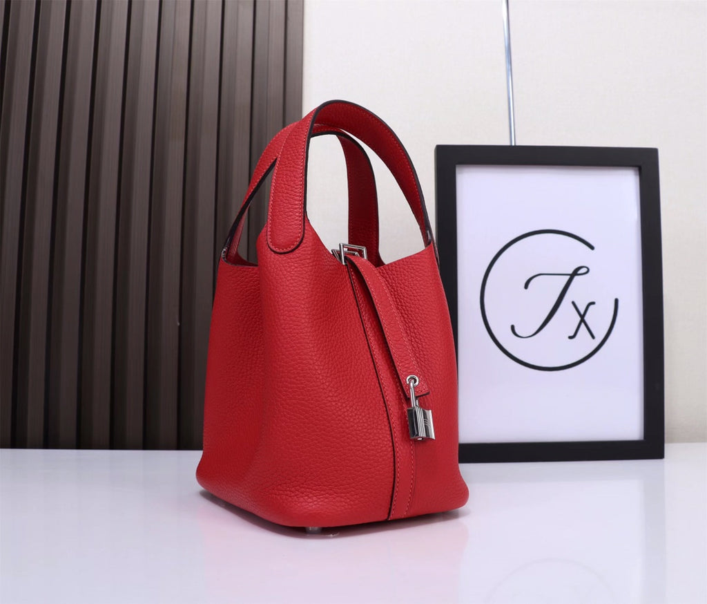 picotin-Taurillon Clemence