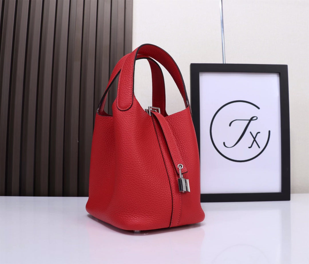 picotin-Taurillon Clemence