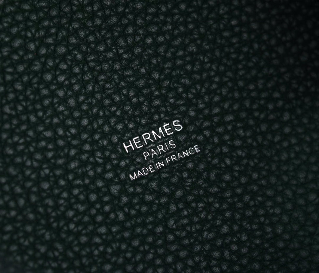 picotin-Taurillon Clemence