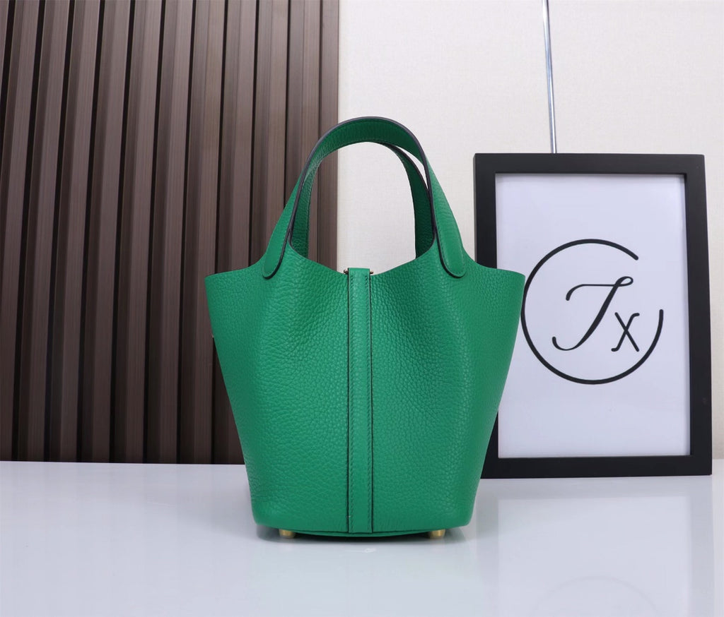 picotin-Taurillon Clemence