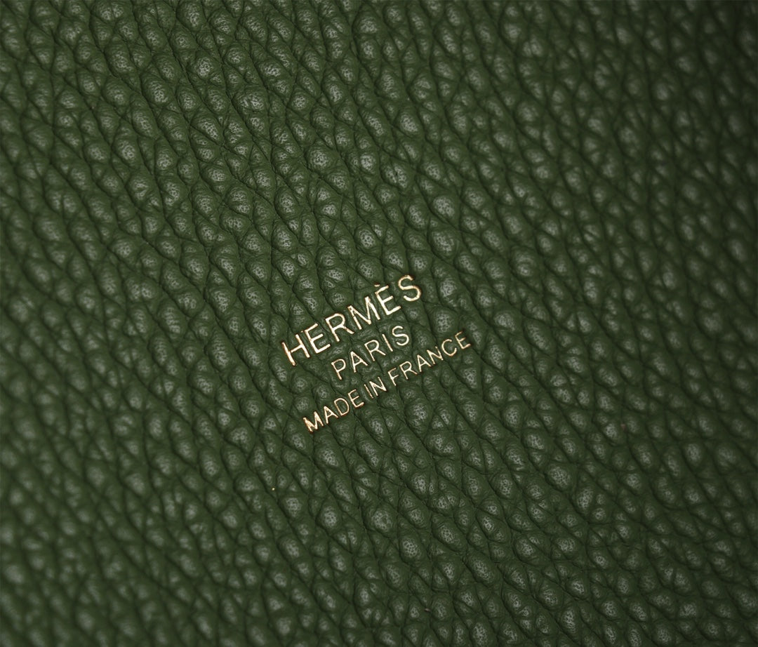 picotin-Taurillon Clemence