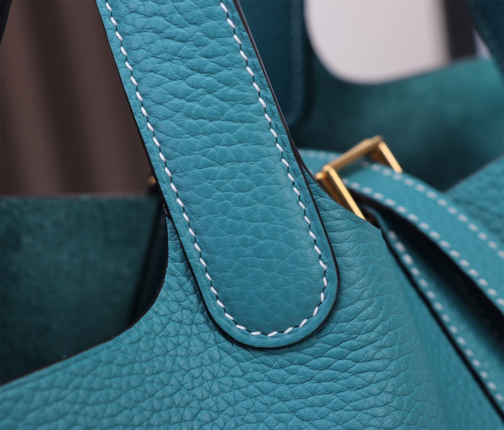 picotin-Taurillon Clemence