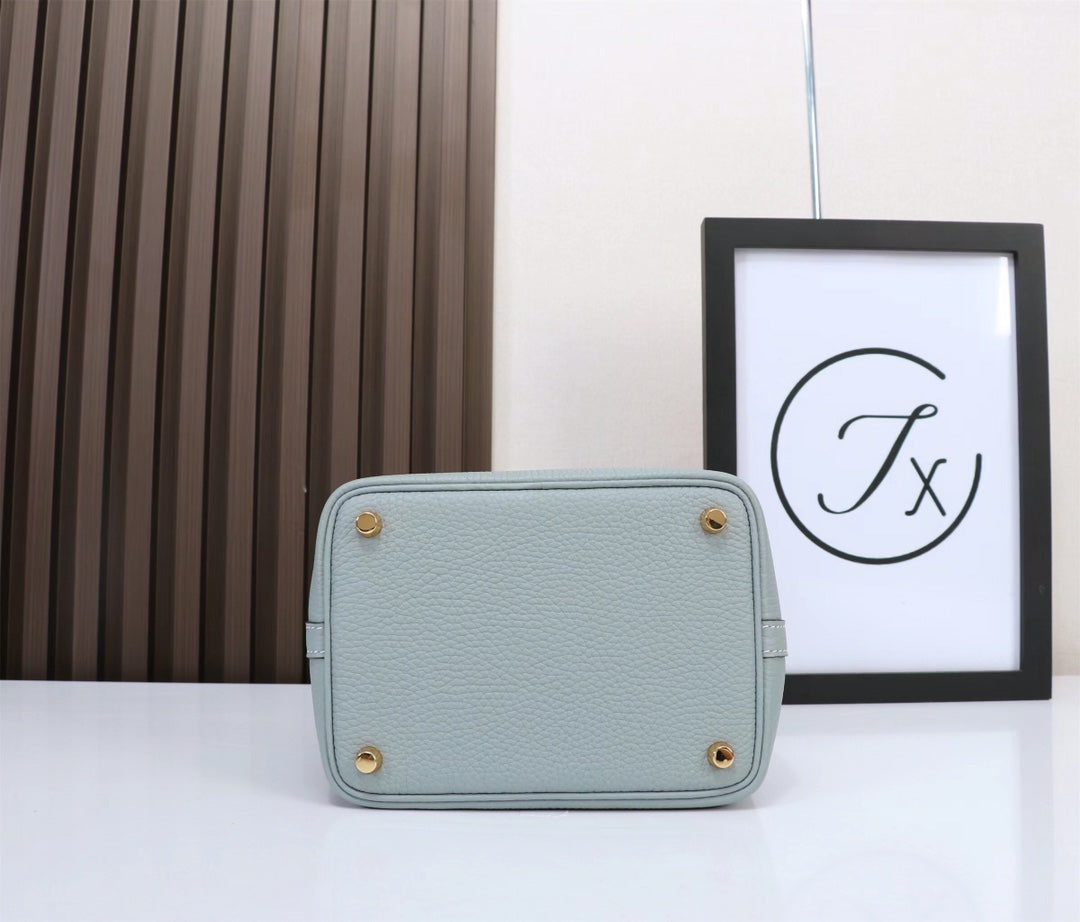 picotin-Taurillon Clemence