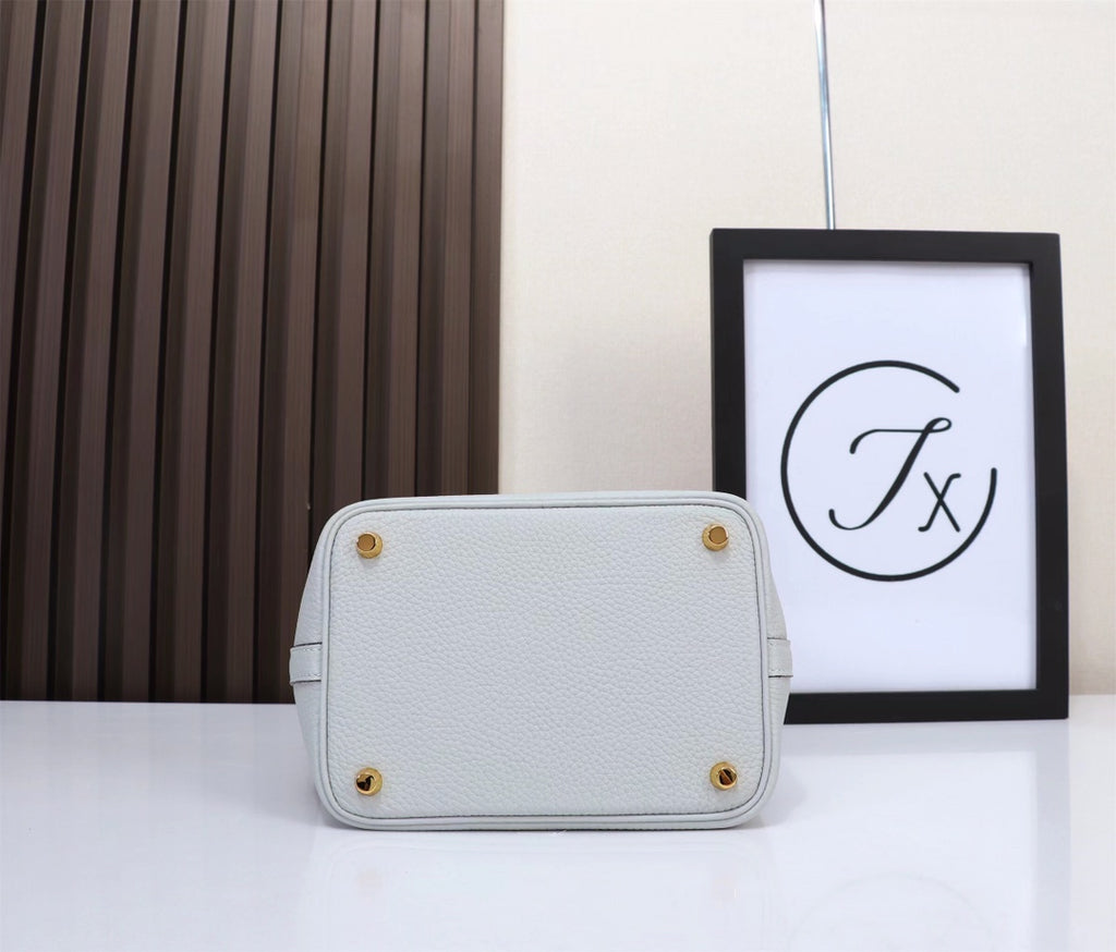 picotin-Taurillon Clemence