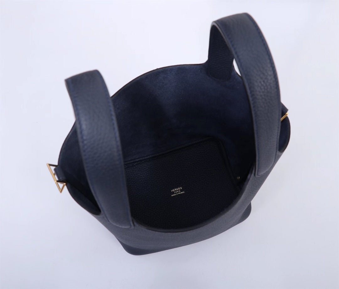 picotin-Taurillon Clemence