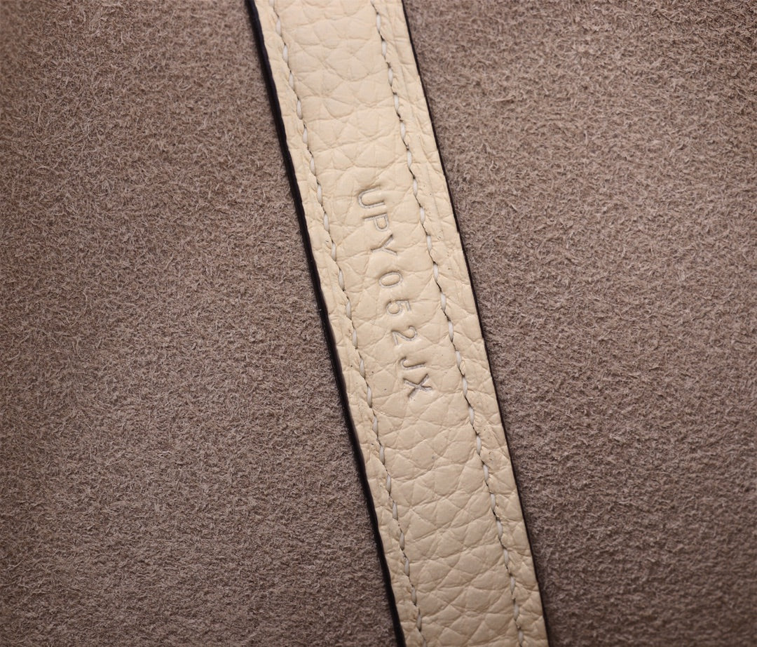 picotin-Taurillon Clemence