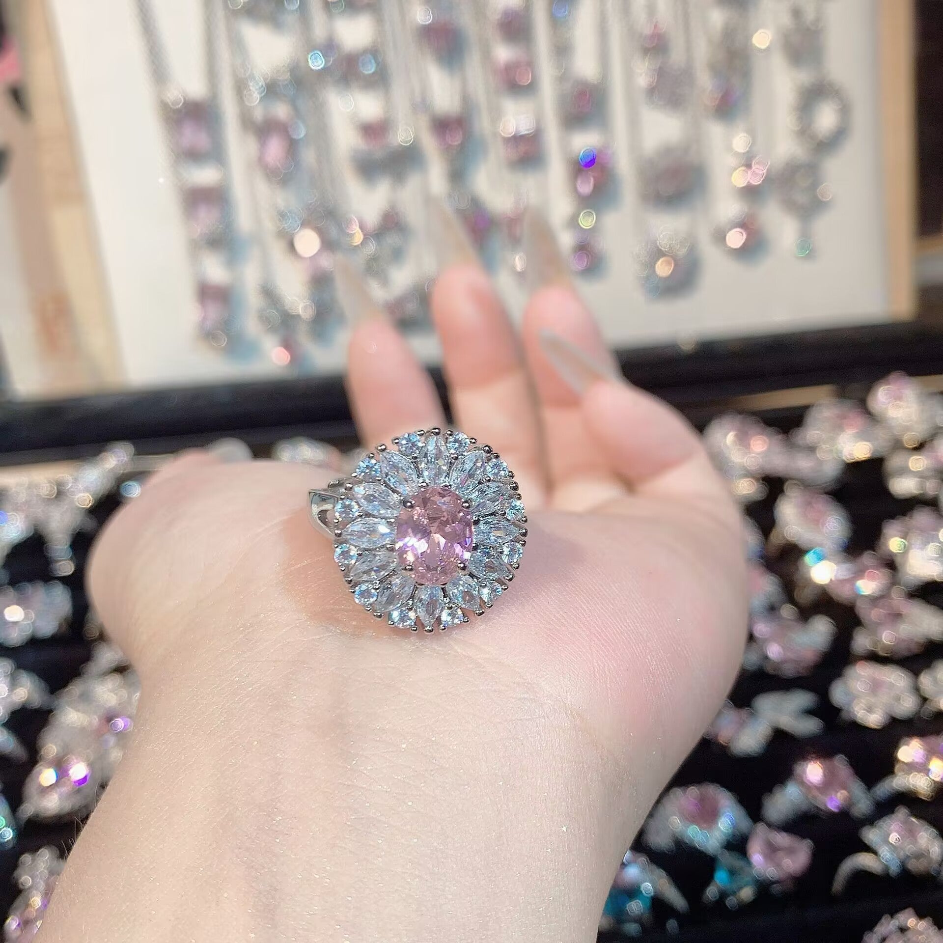 FENG SHUI - 32 Explosive high carbon diamond high quality ultra flash cherry blossom powder zirconium female ring collection advanced design sense ring