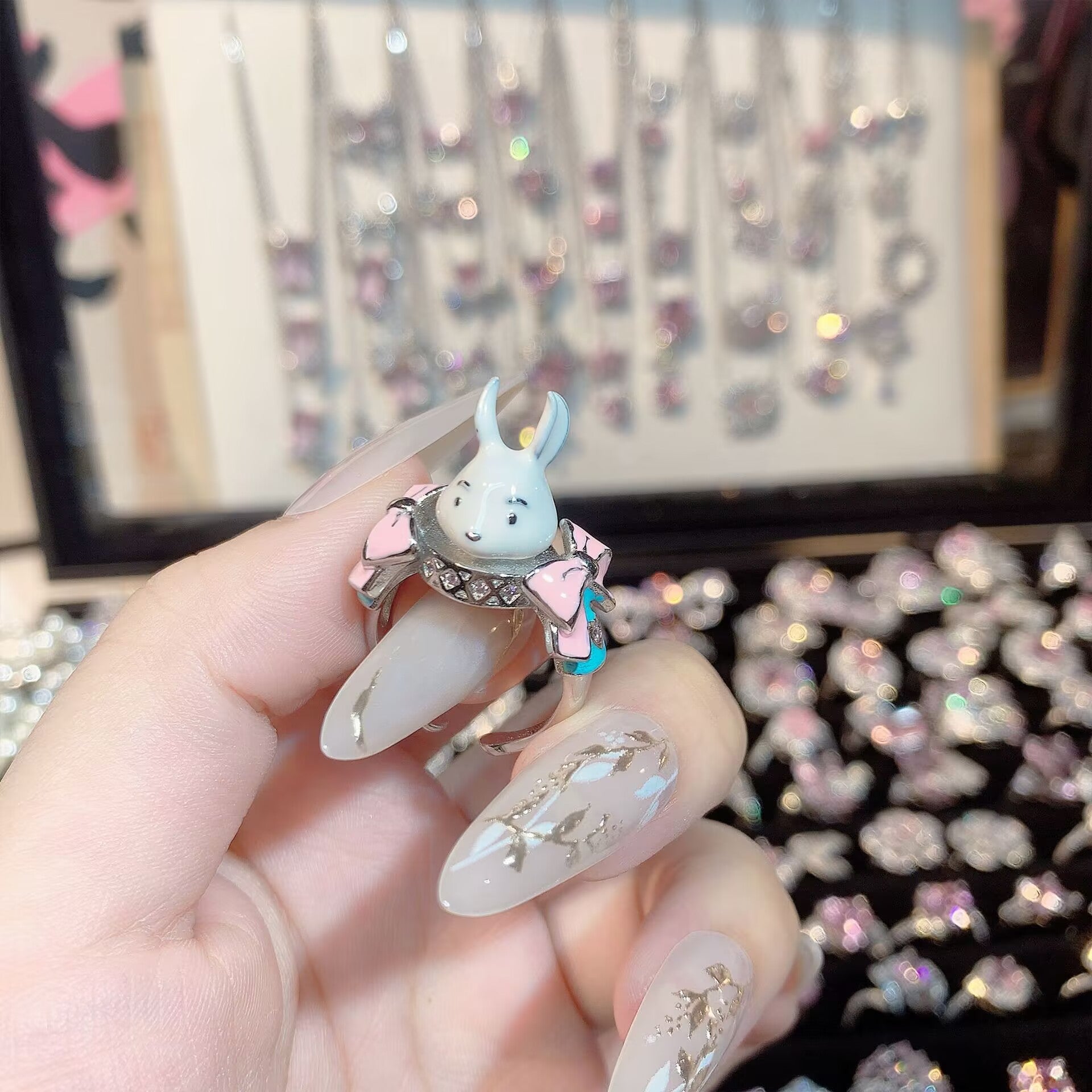 FENG SHUI - 32 Explosive high carbon diamond high quality ultra flash cherry blossom powder zirconium female ring collection advanced design sense ring