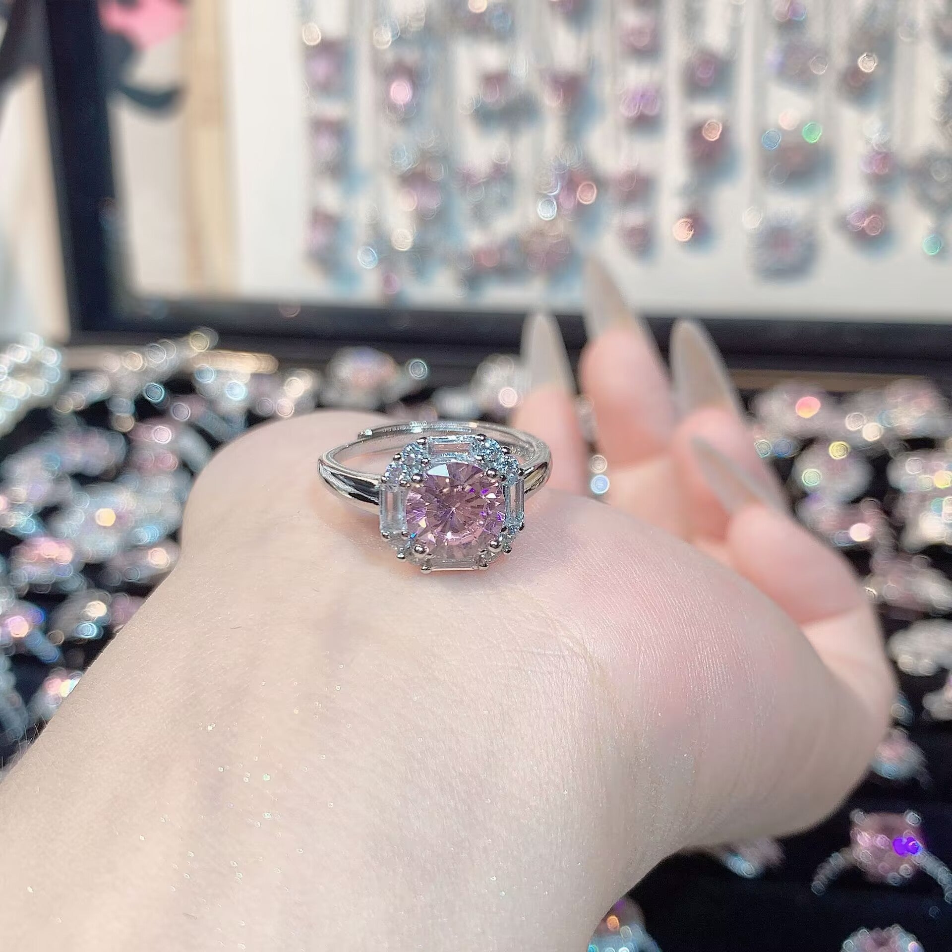 FENG SHUI - 32 Explosive high carbon diamond high quality ultra flash cherry blossom powder zirconium female ring collection advanced design sense ring