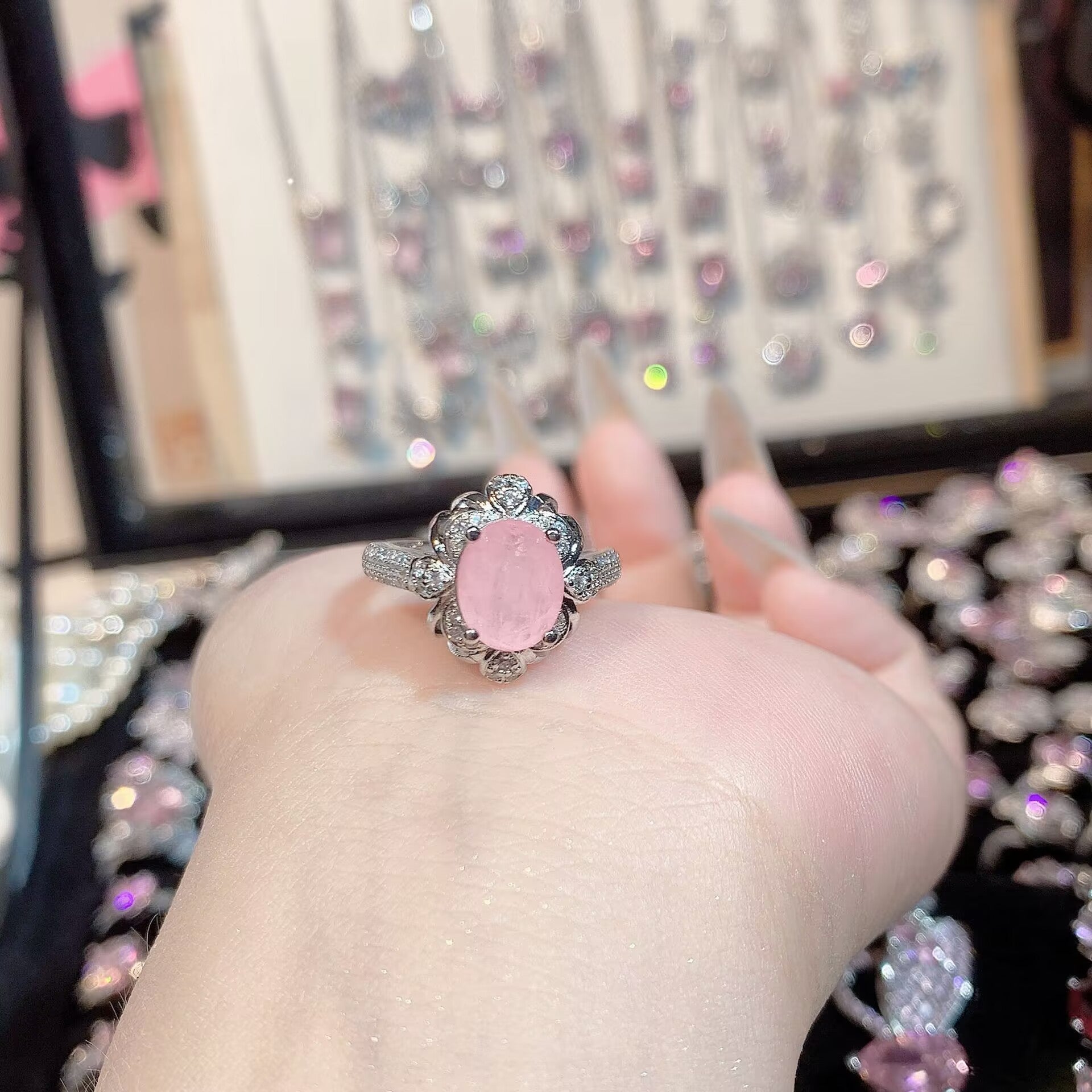 FENG SHUI - 32 Explosive high carbon diamond high quality ultra flash cherry blossom powder zirconium female ring collection advanced design sense ring