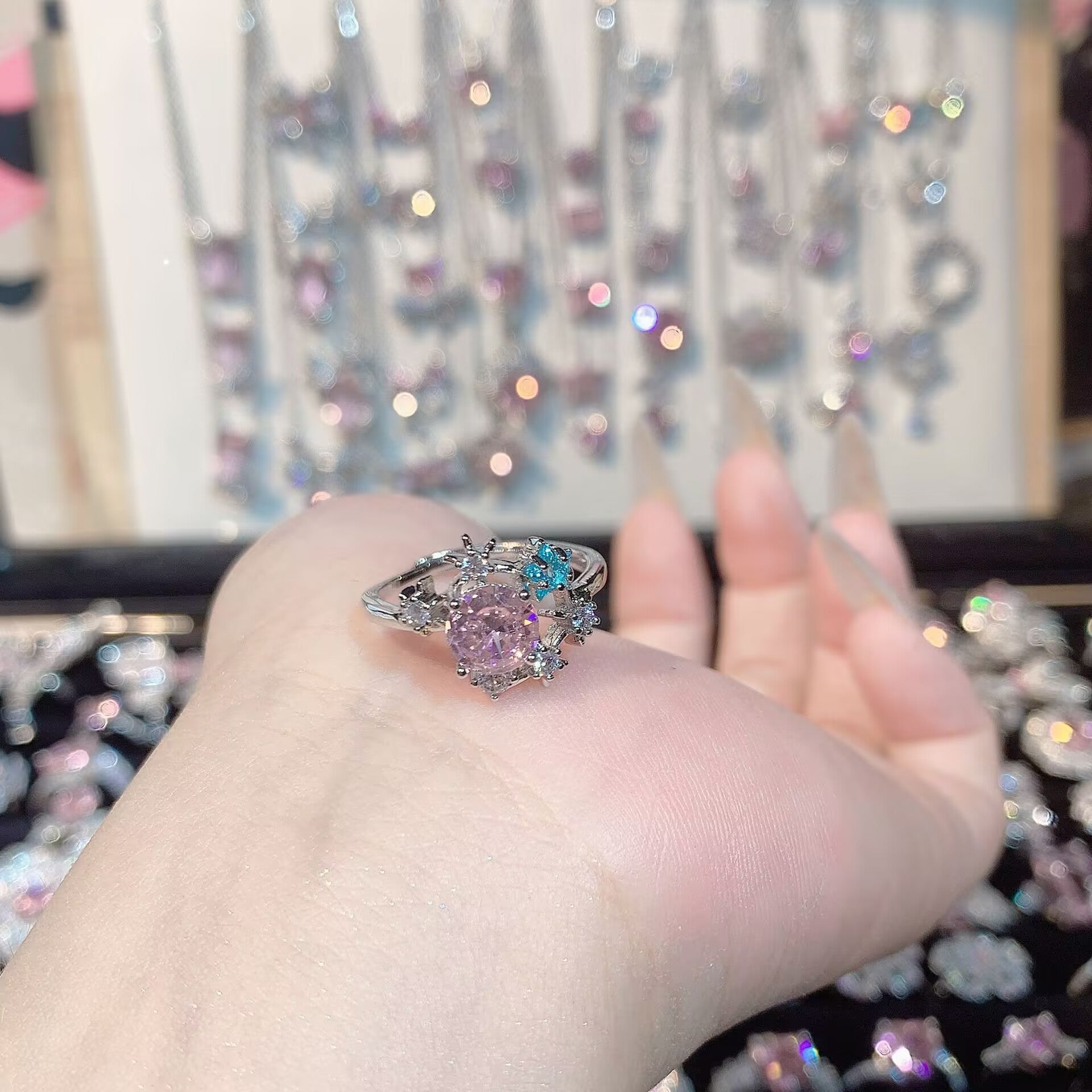 FENG SHUI - 32 Explosive high carbon diamond high quality ultra flash cherry blossom powder zirconium female ring collection advanced design sense ring