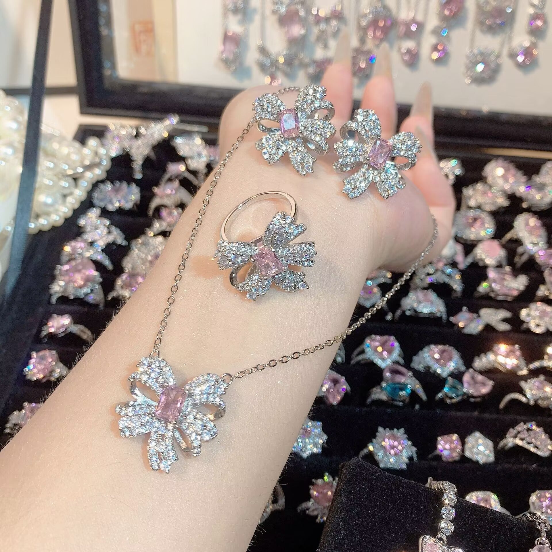 FENG SHUI - 32 Explosive high carbon diamond high quality ultra flash cherry blossom powder zirconium female ring collection advanced design sense ring