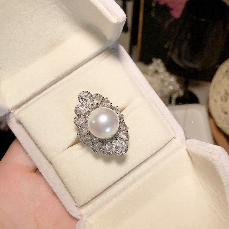 FENGSHUI - 37 Explosive diamond set natural pearl ring superior feeling shell beads，High order bright zircon necklace earrings