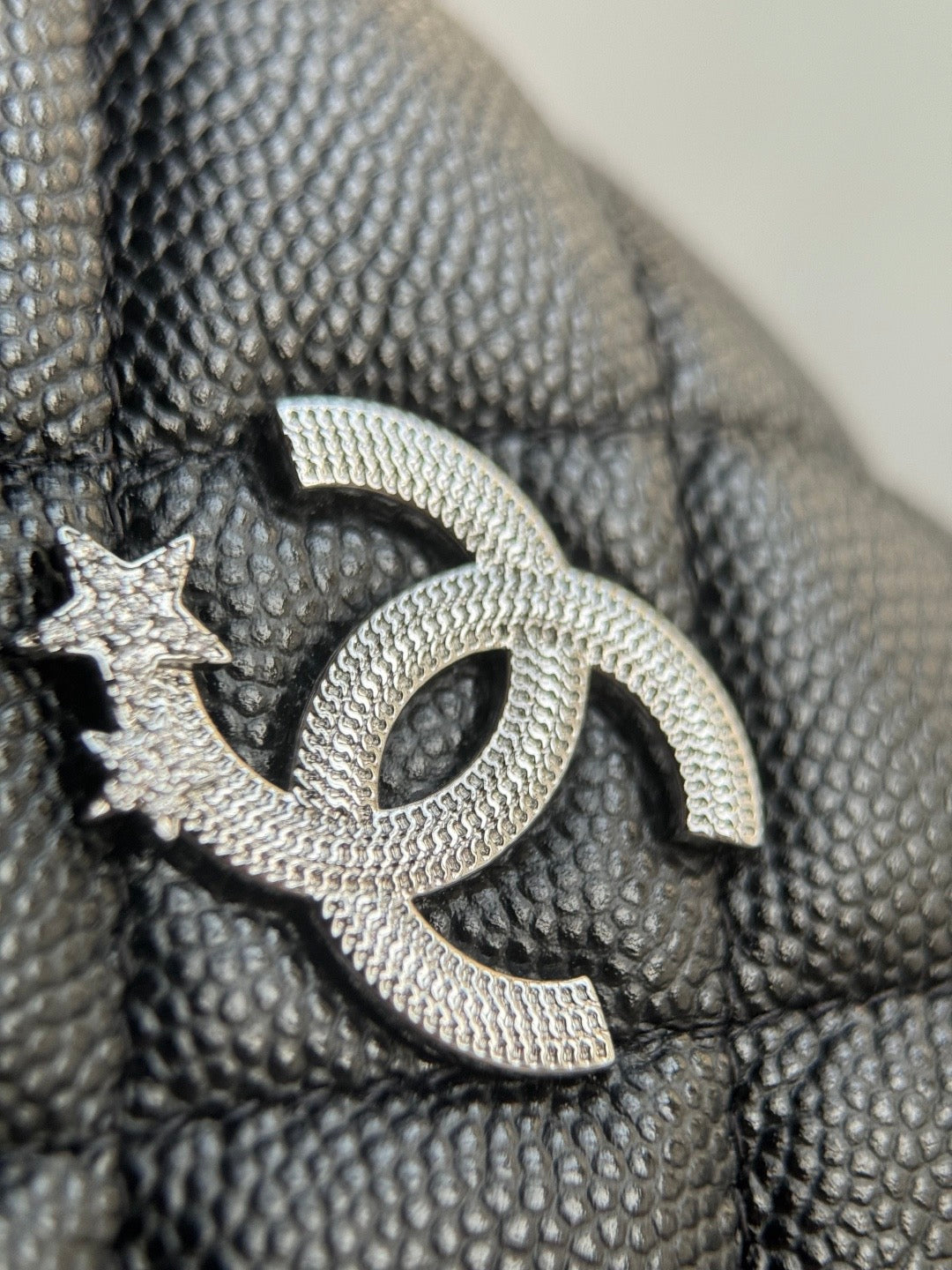 CHANEL-25B Starry Meteor Lunchbox Bag golden/sliver