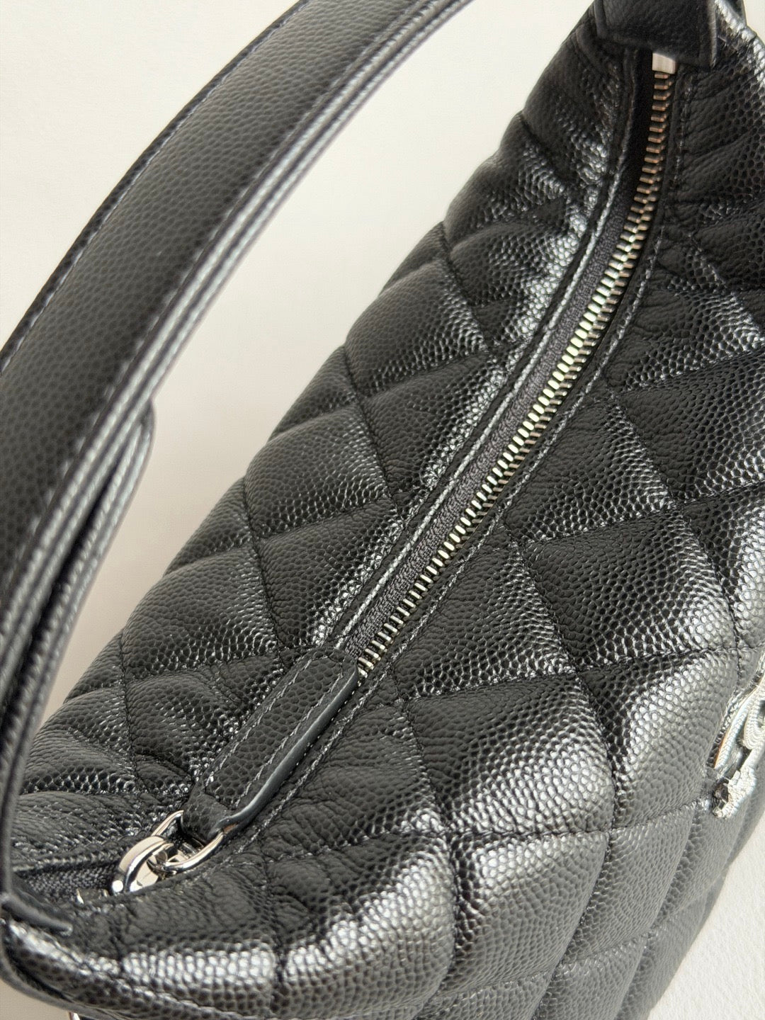 CHANEL-25B Starry Meteor Lunchbox Bag golden/sliver